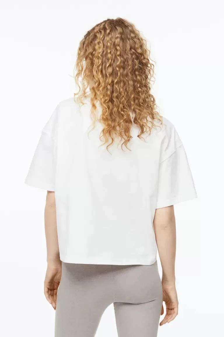 Oversized T-shirt - Image 5